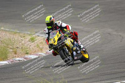 media/Jun-04-2022-WERA (Sat) [[b852bbbd55]]/Race 8 Superbike Expert Novice V7 HW/